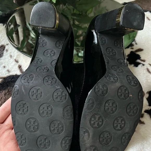 Tory Burch Black Heels with Gold Emblem - Picture 6 of 7